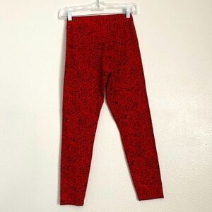 TOPSHOP petite red leopard print leggings